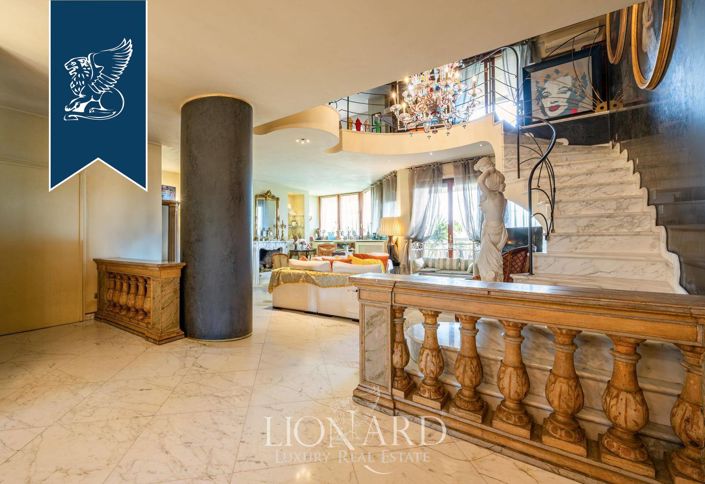 Image No.9-3 Bed Apartment for sale