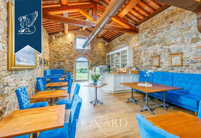 Image No.18-16 Bed Hotel for sale