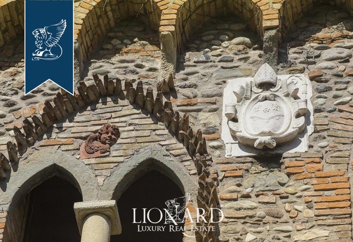 Image No.23-4 Bed Property for sale