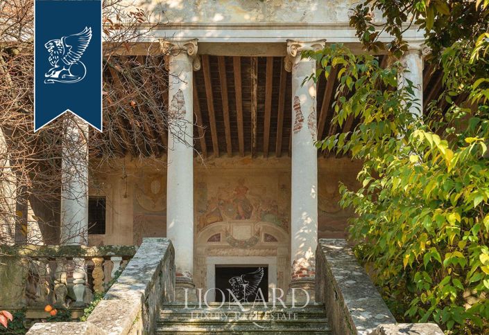 Image No.13-Villa for sale