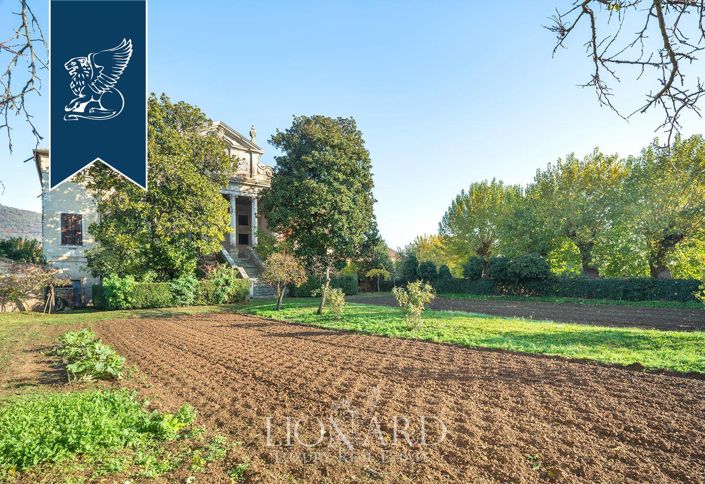 Image No.2-Villa for sale