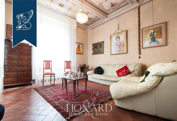 Image No.33-5 Bed Villa for sale