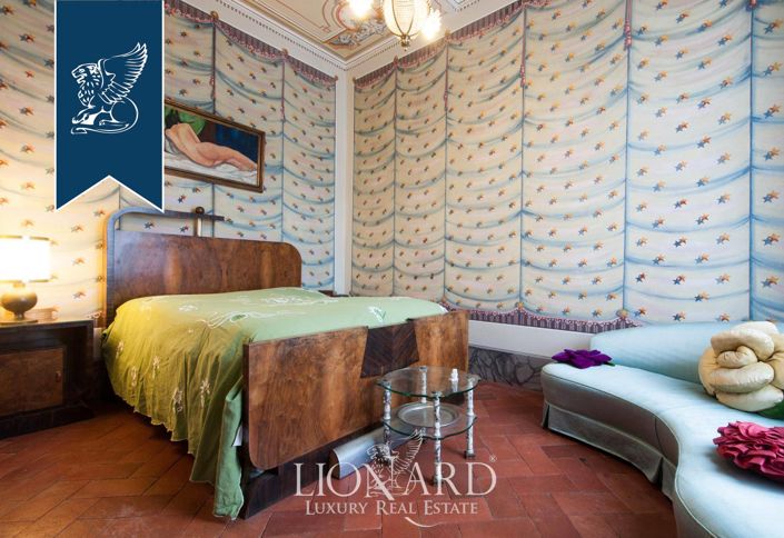 Image No.40-5 Bed Villa for sale