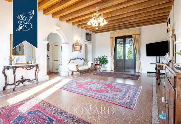 Image No.12-Ferme de 10 chambres à vendre à Loreo