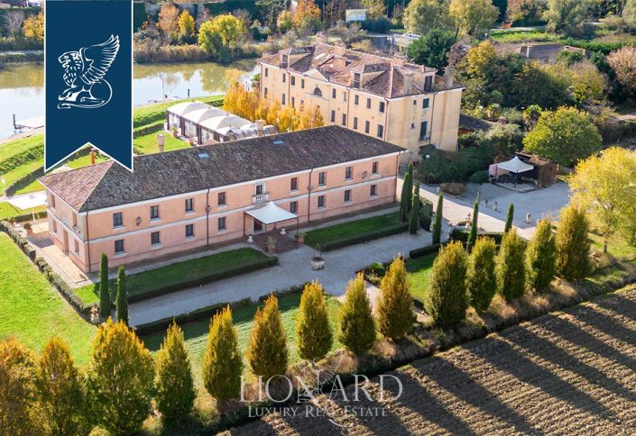 Image No.3-Ferme de 10 chambres à vendre à Loreo