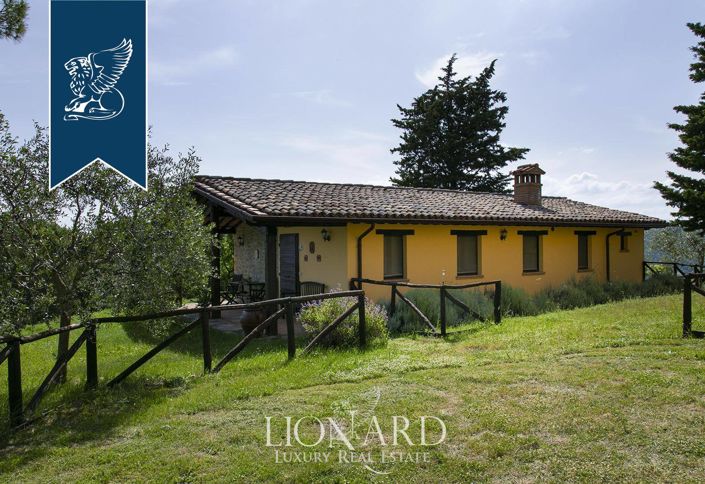 Image No.14-15 Bed Farmhouse for sale