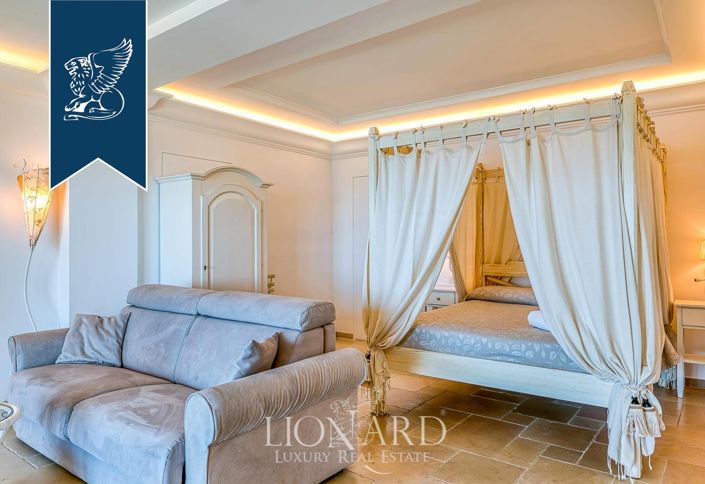 Image No.39-7 Bed Villa for sale