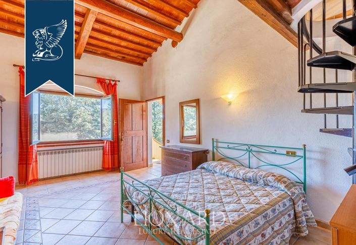 Image No.20-Ferme de 25 chambres à vendre à Grosseto