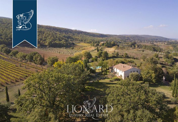 Image No.37-Villa de 6 chambres à vendre à Sarteano