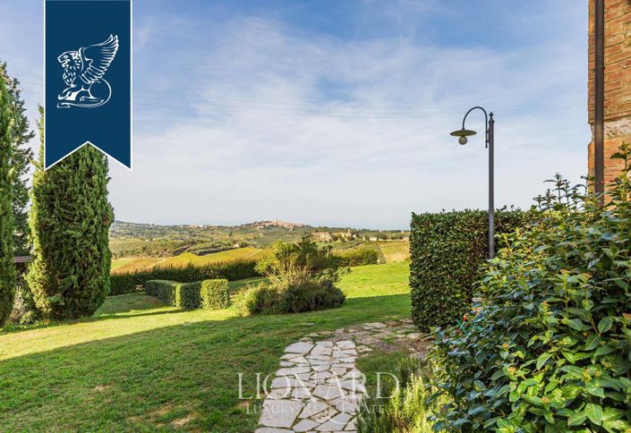 Image No.11-Ferme de 35 chambres à vendre à San Gimignano