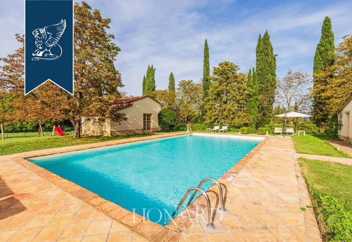 Image No.16-Ferme de 35 chambres à vendre à San Gimignano