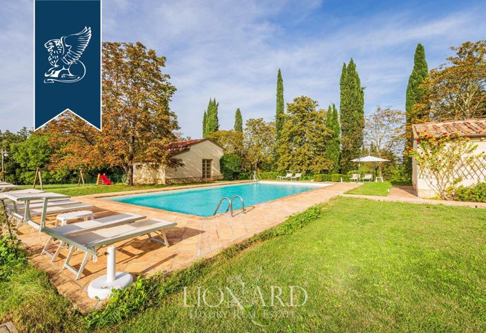 Image No.17-Ferme de 35 chambres à vendre à San Gimignano