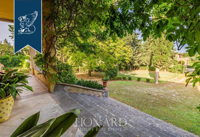 Image No.19-Ferme de 35 chambres à vendre à San Gimignano