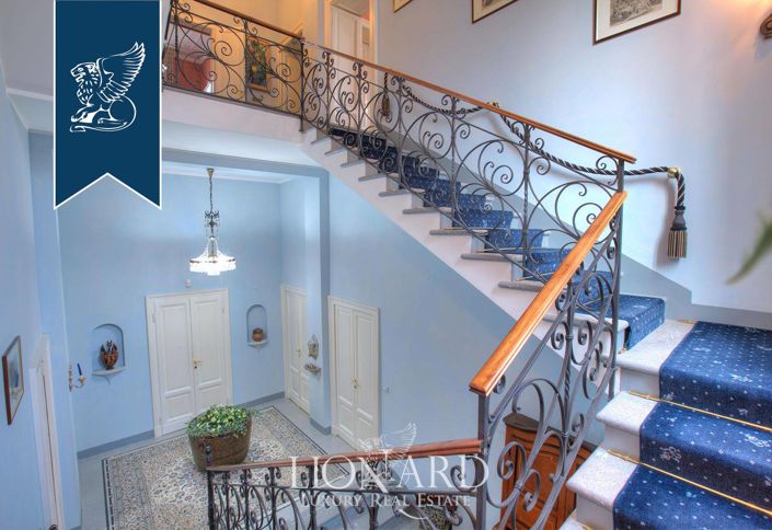 Image No.26-8 Bed Villa for sale