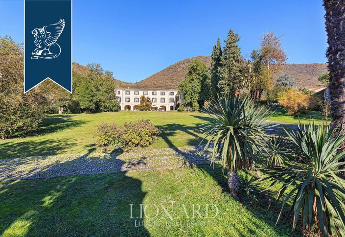 Image No.20-12 Bed Villa for sale