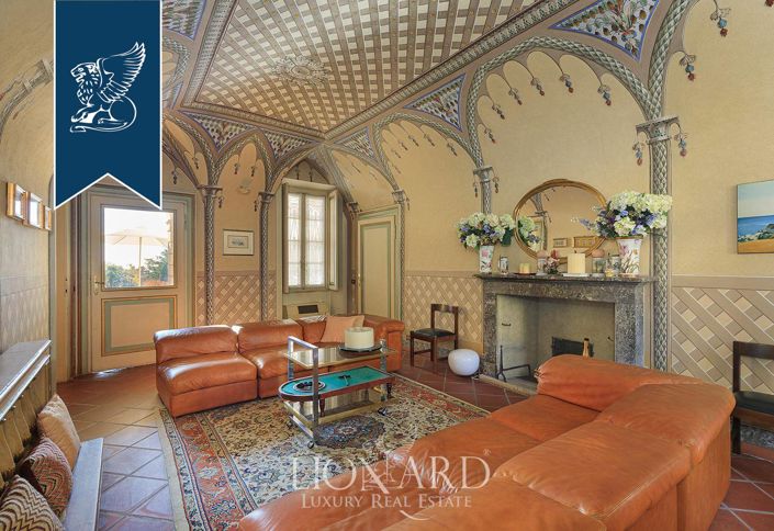 Image No.43-12 Bed Villa for sale