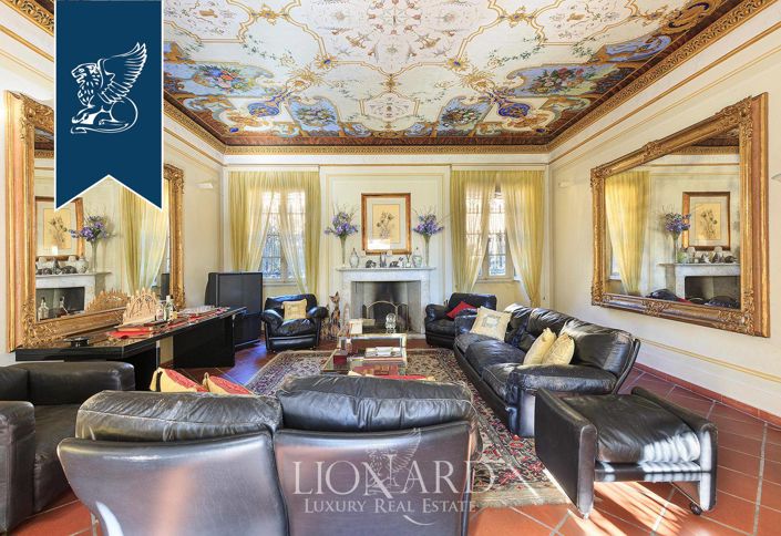 Image No.46-12 Bed Villa for sale