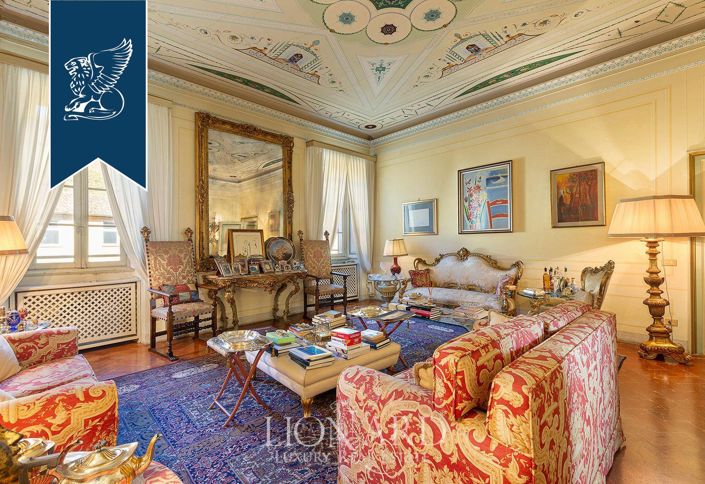 Image No.55-12 Bed Villa for sale