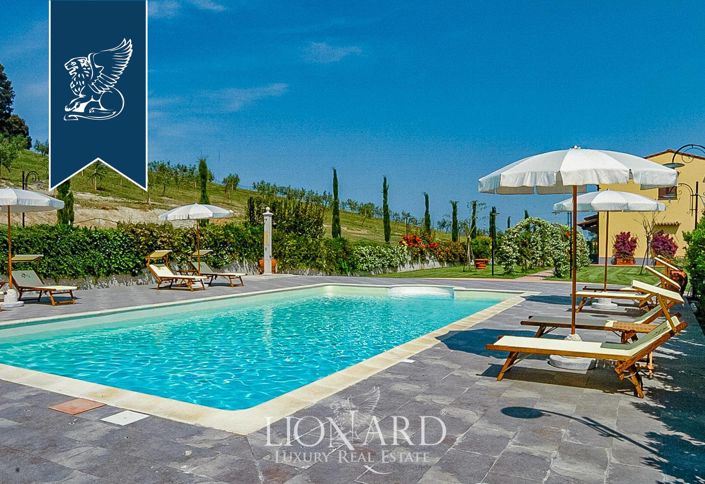 Image No.22-20 Bed Farmhouse for sale