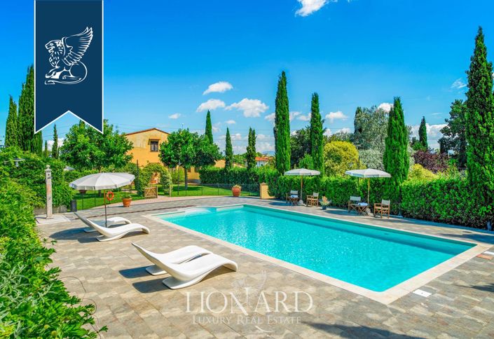 Image No.23-20 Bed Farmhouse for sale