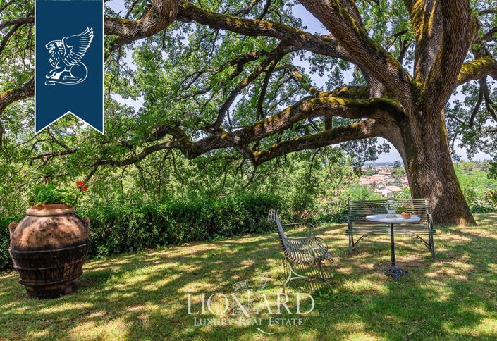 Image No.47-12 Bed Villa for sale