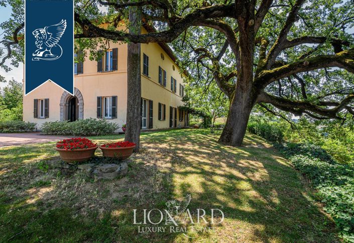 Image No.48-12 Bed Villa for sale