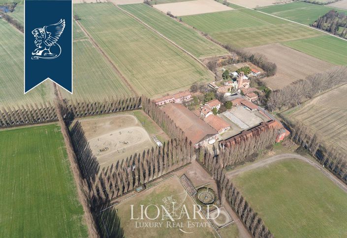 Image No.15-5 Bed Villa for sale