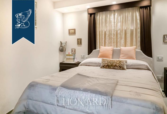 Image No.20-Villa de 5 chambres à vendre à Florence