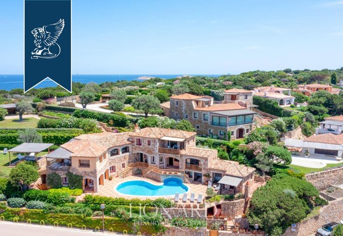 Image No.3-8 Bed Villa for sale