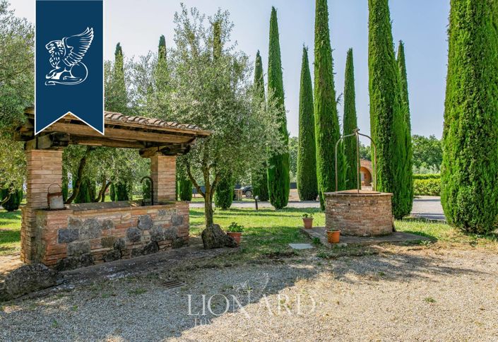 Image No.23-63 Bed Hotel for sale