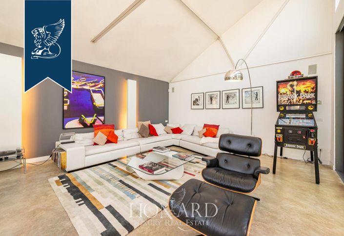 Image No.2-7 Bed Flat for sale