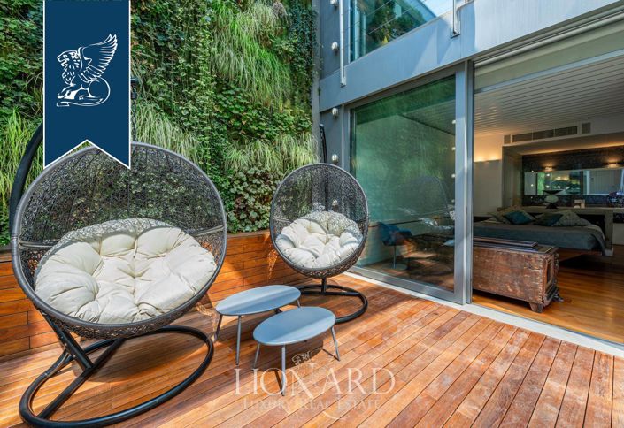 Image No.35-7 Bed Flat for sale