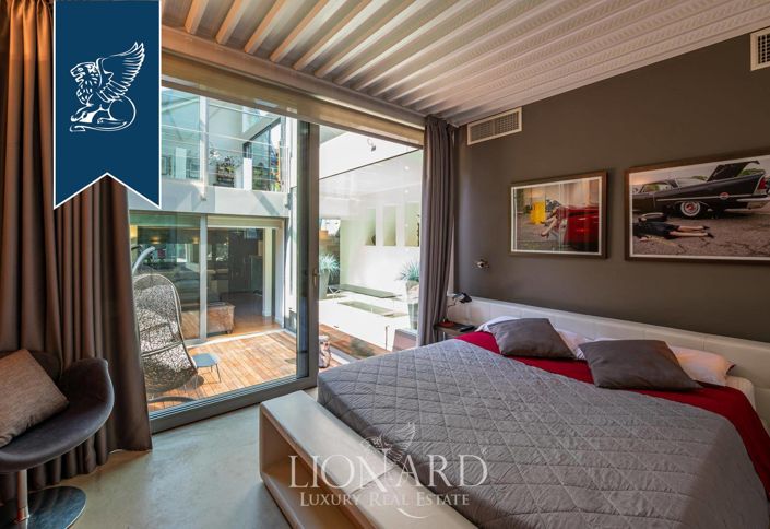 Image No.37-7 Bed Flat for sale