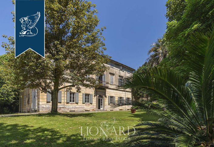 Image No.9-Villa de 15 chambres à vendre à Lucca