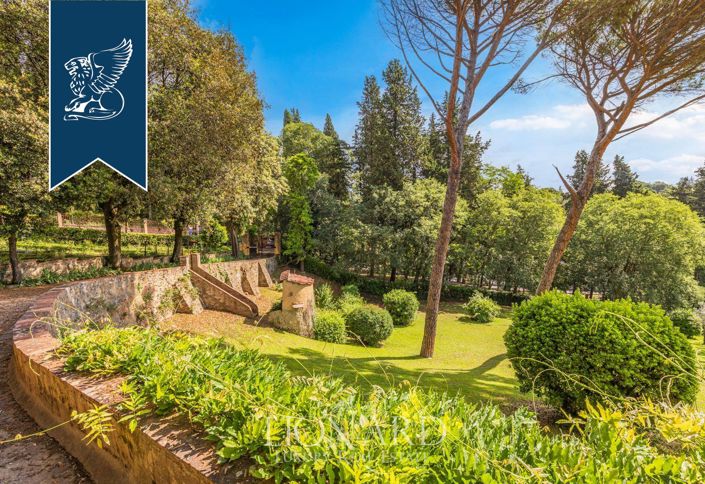 Image No.13-9 Bed Villa for sale