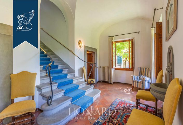 Image No.15-9 Bed Villa for sale