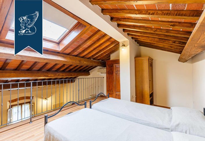 Image No.32-Ferme de 6 chambres à vendre à Pistoia