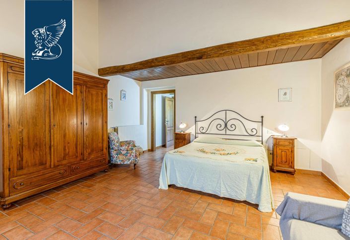 Image No.39-Ferme de 6 chambres à vendre à Pistoia