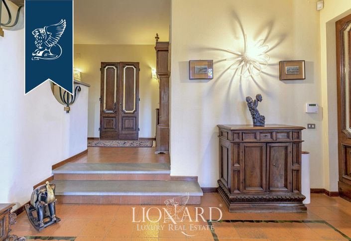 Image No.21-7 Bed Villa for sale