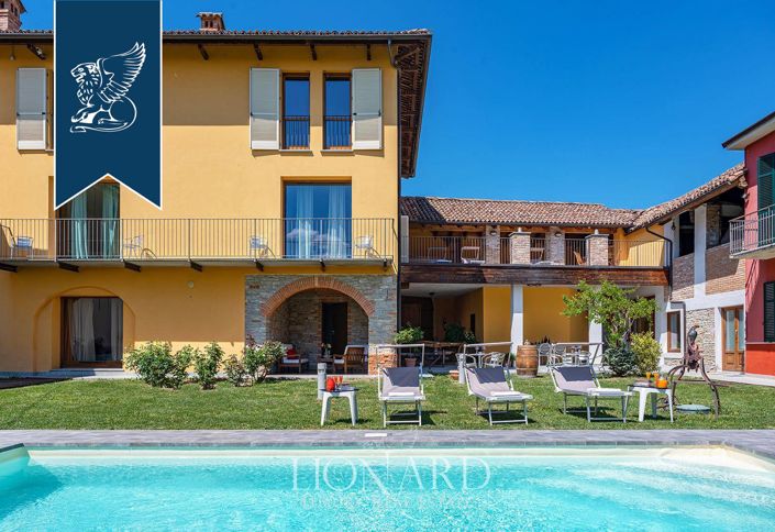 Image No.11-Ferme de 6 chambres à vendre à Canelli