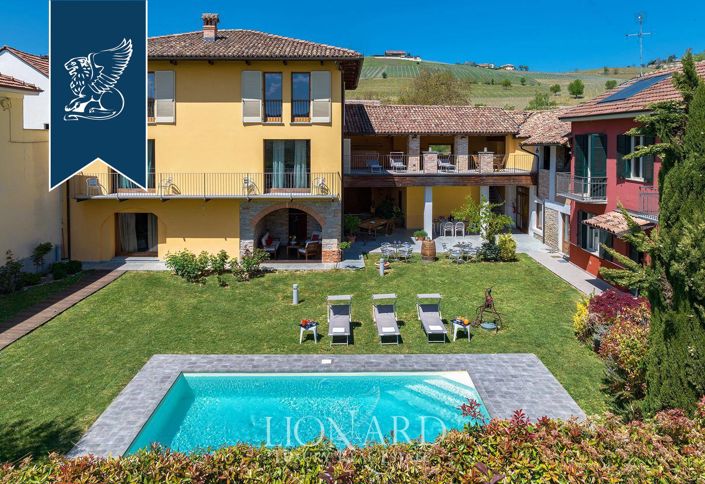 Image No.2-Ferme de 6 chambres à vendre à Canelli