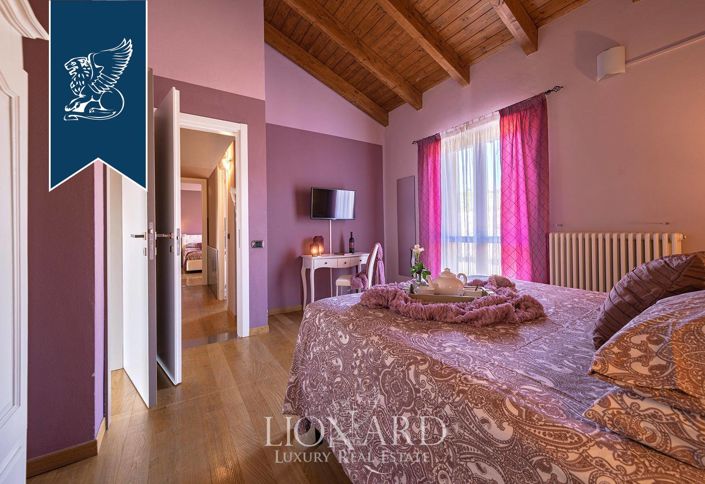 Image No.37-Ferme de 6 chambres à vendre à Canelli