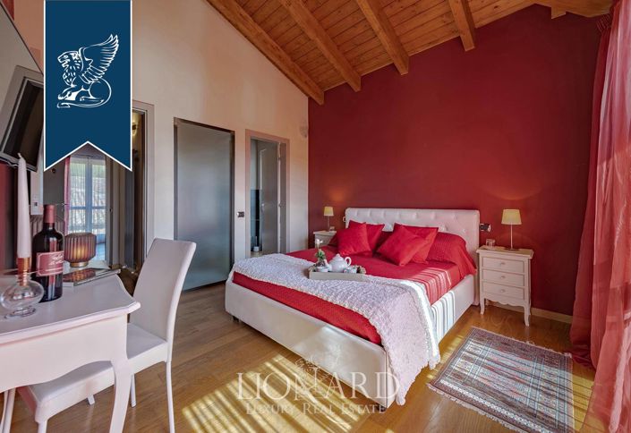 Image No.42-Ferme de 6 chambres à vendre à Canelli