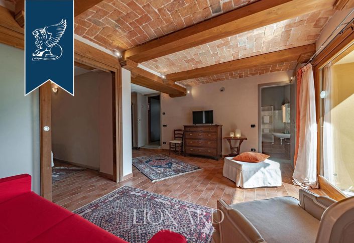 Image No.46-Ferme de 6 chambres à vendre à Canelli