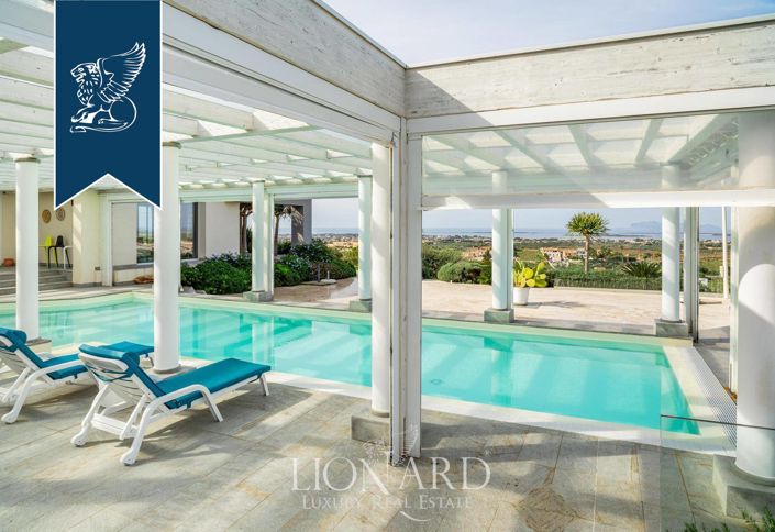 Image No.13-5 Bed Villa for sale