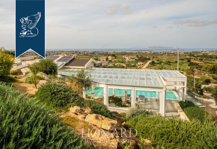 Image No.16-5 Bed Villa for sale