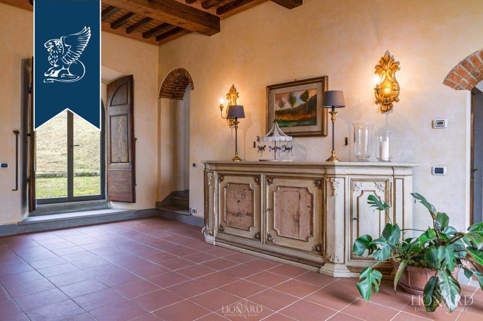 Image No.16-12 Bed Villa for sale