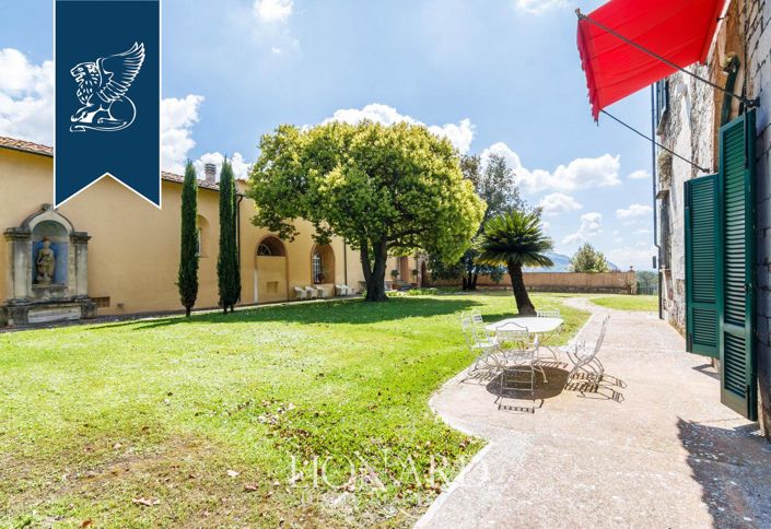 Image No.21-9 Bed Property for sale