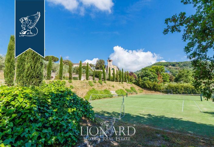 Image No.38-9 Bed Property for sale