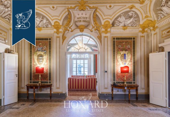 Image No.44-9 Bed Property for sale